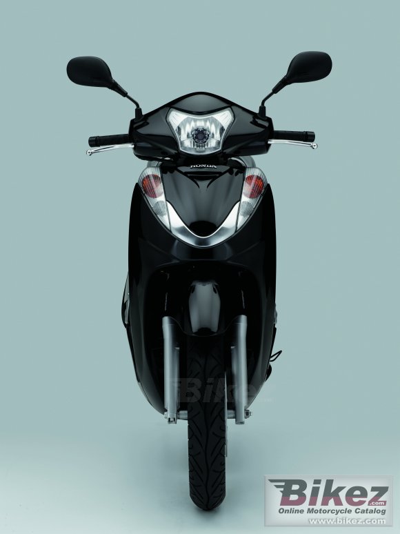 2008 Honda SH 300i Sporty photo